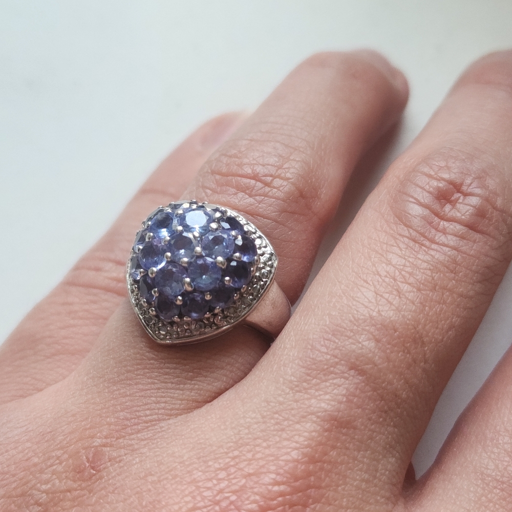 Sterling & Tanzanite Domed Shield Ring - Picture 3 of 4